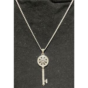 Vintage style round circular key necklace with faux diamonds